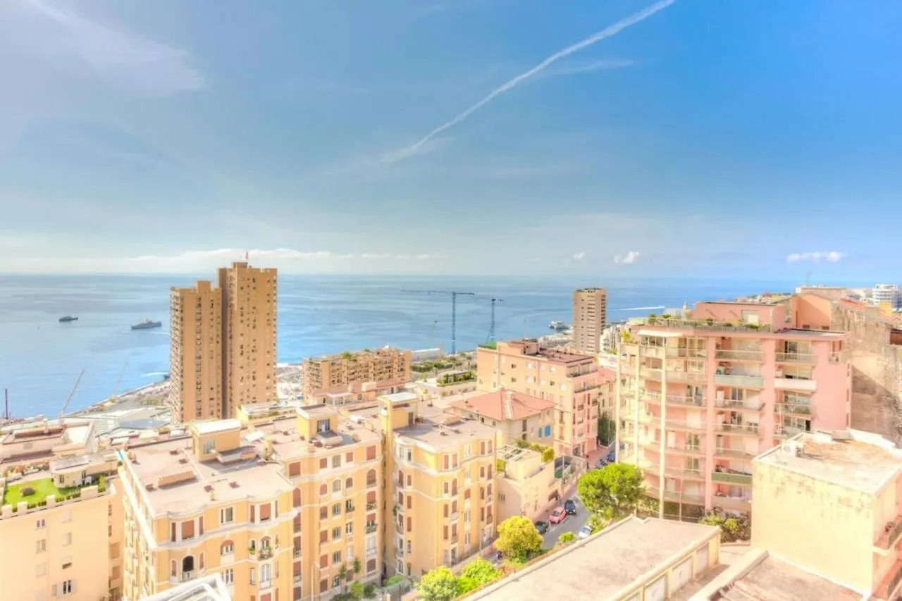 Cozy Furnished Studio In A Quiet Area In The Center Beausoleil Apartment