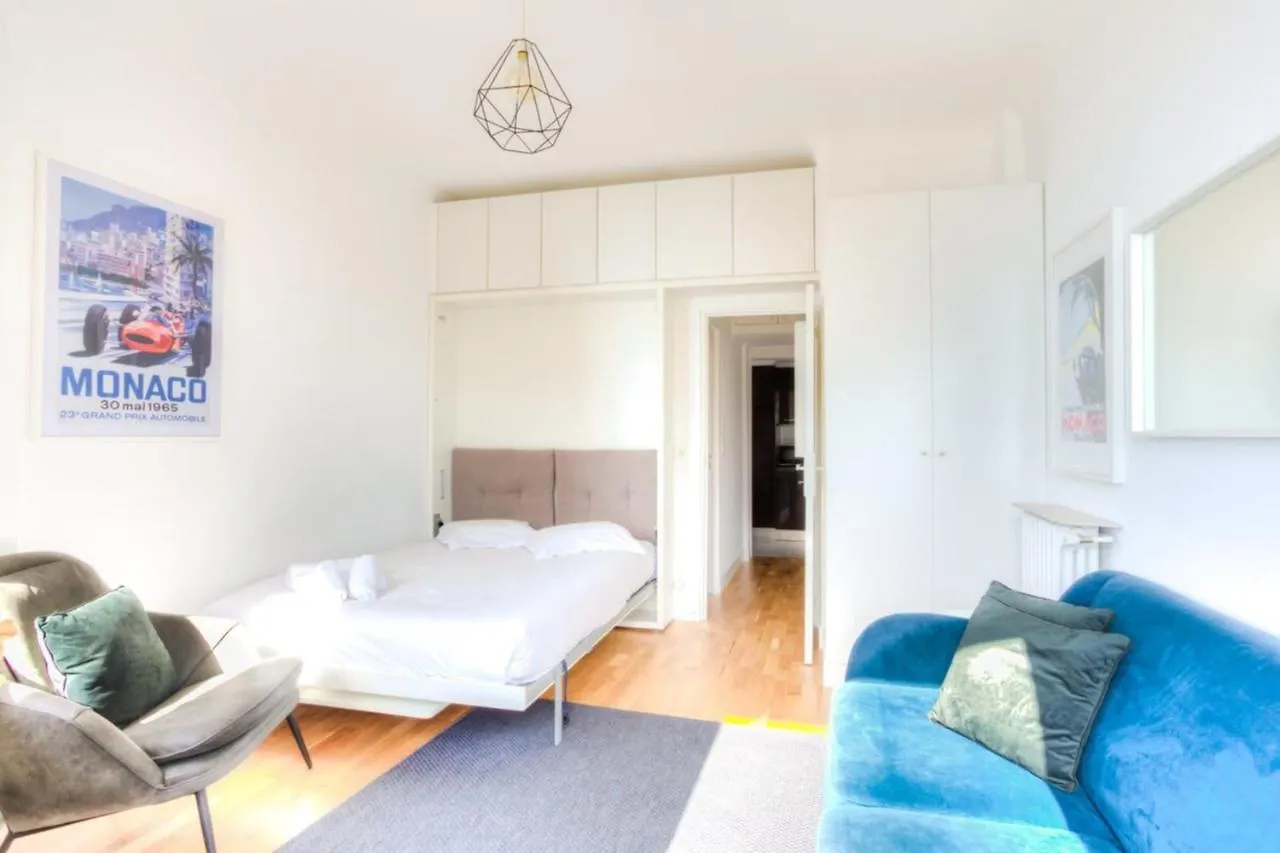 Cozy Furnished Studio In A Quiet Area In The Center Beausoleil Apartment
